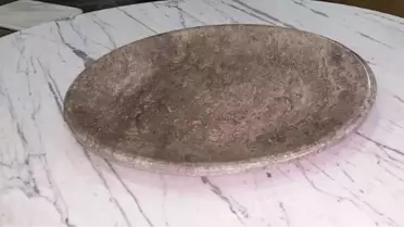Mermer Tabaklarda Sundukları Yemekler Şampiyonluk Getiriyor
