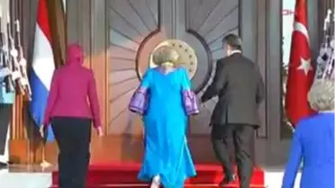 Hollanda Kralicesi Beatrix Ankara'da