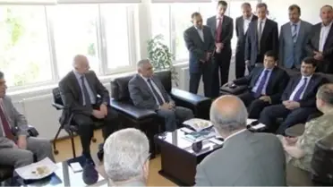 Pütürge'de Çekirgeye Karşı Önlem Alındı