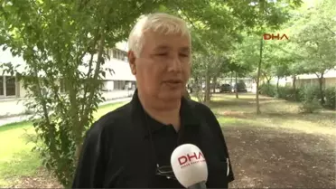 Prof. Dr. Ortaş Anız Yakan, Parasını da Ateşe Veriyor