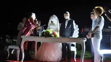 İpsala Belediye Başkanı, Oğlu ve Gelinin Nikahını Kıydı