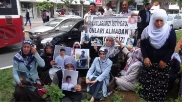 Anneler Eylemlerine 'Refüjde' Devam Ediyor