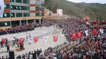 Gümüşhane Üniversitesi'nde Mezuniyet Töreni