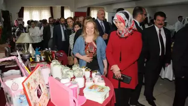 Polatlı'da 'Ahşap ve Seramik Kursiyerleri Sergisi' Açıldı