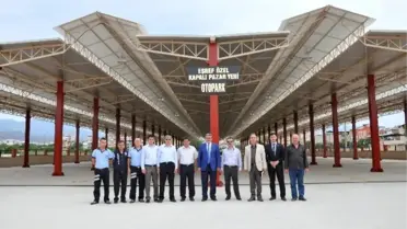 Şirinevler Kapalı Pazar Yeri Açılış İçin Hazırlanıyor