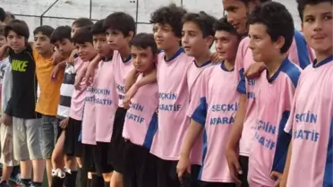 Fark Edilmeyen Çocukları Topluyorlar