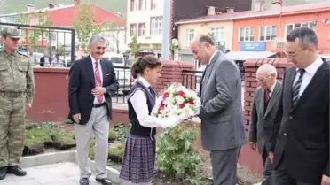 Vali, Azizoğlu'ndan Çıldır'a Veda Ziyareti