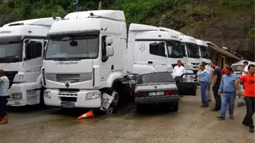 Samsun'da Trafik Kazası: 4 Yaralı