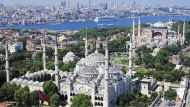 Sanat Tarihçisi Eyice: Ayasofya'da Sütunlarda Yamulmalar Var