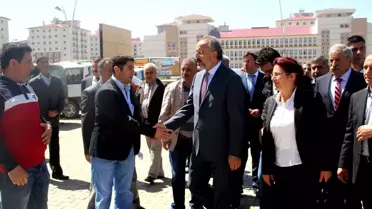 Ağrı Belediye Başkanı Sakık, Mazbatasını Aldı