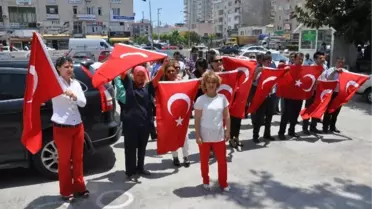 Adliye Personellerinden 'Bayrak' Tepkisi