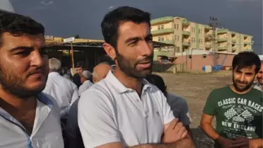 Irak'ta Kaçırılan Şoförlerin Aileleri Firma Önünde Eylem Başlattı