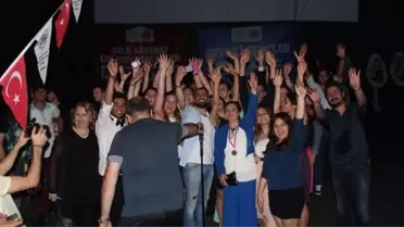 Siren Grubu Hayranlarını Coşturdu