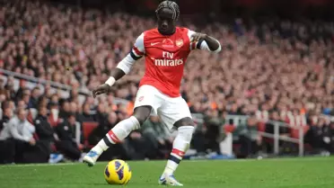Bacary Sagna Resmen Manchester City'de
