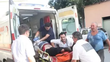 Burdur'da İki Otomobil Çarpıştı: 5 Ölü 3 Yaralı