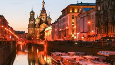 Rusya'da Beyaz Geceler'e