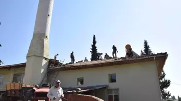 Başkan Yavaş, 50 Yıldır Çatısı Akan Cami Sorununu Çözdü