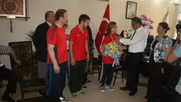 Eyüp Güler'den Dünya Üçüncüsüne Destek