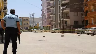Şüpheli Paket Patlatıldı, Çevrede Camlar Kırıldı (2)