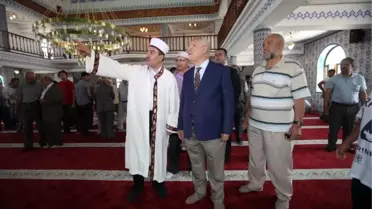 Yenimahalle'de Hz. Ebubekir Camii İbadete Açıldı