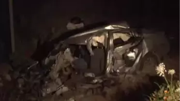 Kayseri'de Otomobille Minibüs Çarpıştı: 3 Ölü, 14 Yaralı