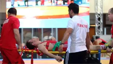 Ahmet Uçar'ın Sağ Diz Bağları Koptu