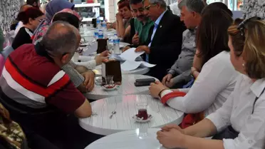 Milletimiz, Aslı Varken Taklitleriyle Uğraşmaz'