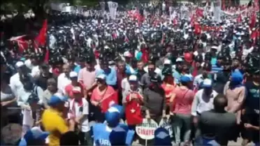 Soma'da 'Ölümlere ve Özelleştirmelere Dur' Yürüyüşü