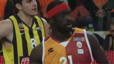 Mensah-Bonsu, Olympiakos ile Anlaştı