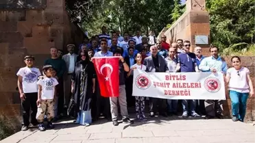 Bitlis Şehit Aileleri Derneği'inin Ahlat Ziyareti
