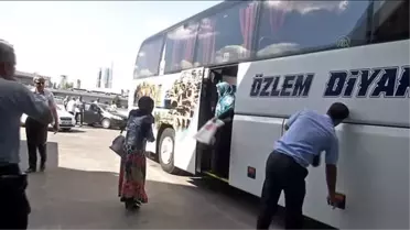 Diyarbakır'da oturma eylemi yapan aileler Ankara'ya geldi