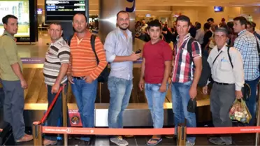 Türk İşçiler Libya'dan Dönüyor