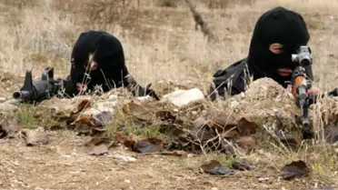 Erzincan'da Teröristlerle Yarım Saat Çatışma