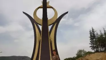 Bilecik'te 'Yükselen Türkiye Cumhuriyeti' Anıtı