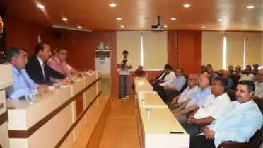 Ceyhan'da Deprem Konferansı