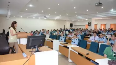 Polise Öfke Kontrolü Semineri
