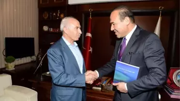 Sözlü: 'Torosların Eteklerindeki İlçelerimize Hizmet Boynumuzun Borcu'