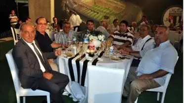 Fikret Orman'dan Eski Yöneticilere İftar Yemeği