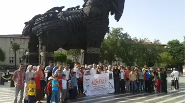 Sincikli Öğrenciler Çanakkale'ye Çıkarma Yaptı