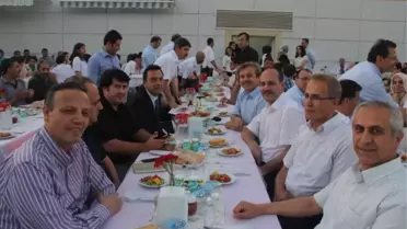 Hastane Terasında İftar Sofrası