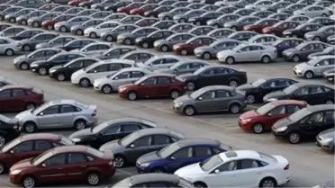 Otomotiv Pazarında Daralma Hız Kesmiyor