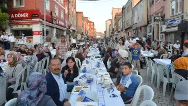 Büyükşehir'in Halk İftarı Şereflikoçhisar'da
