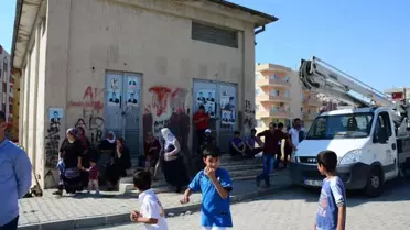 Dedaş Çalışanlarını Trafoya Kilitlediler
