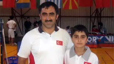 Emre Sönmez Genç Milli Takıma Seçildi
