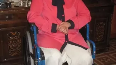 Engelli Genç Kızın Okuma Azmi