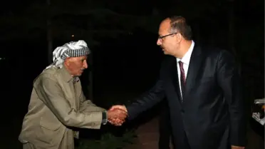Hakkari Valisi Şehit ve Gazi Ailelerine İftar Verdi