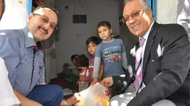 Kimsesizin Kimsesi Oluyorlar