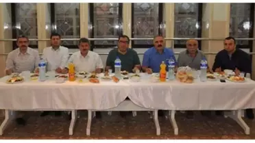 Nazillili Berber ve Kuaförler İlk Kez Birlikte Oruç Açtı