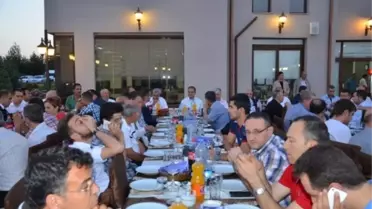 Osb'den İftar Programı