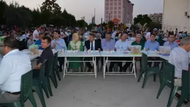 Yunusemre'nin İftar Sofrası Güzelyurt'a Kuruldu
